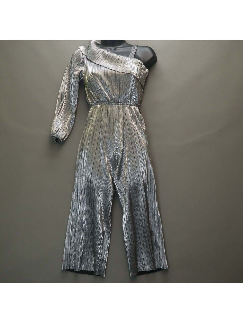 Justice Girls Metallic Silver Plissé Jumpsuit Size Small 7/8 One Shoulder Party